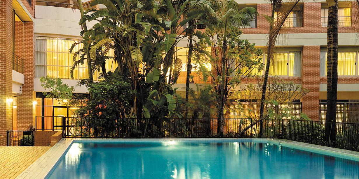 Adina Apartment Hotel Sydney Surry Hills Exterior photo